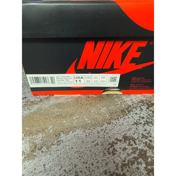 Jordan 1 Retro High OG Brotherhood Size 11- 555088-706 - Picture 9 of 9